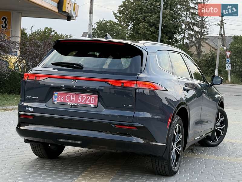 Позашляховик / Кросовер Toyota Crown 2024 в Вінниці