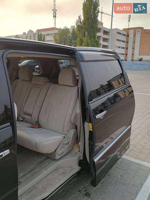 Мінівен Toyota Estima 2010 в Києві