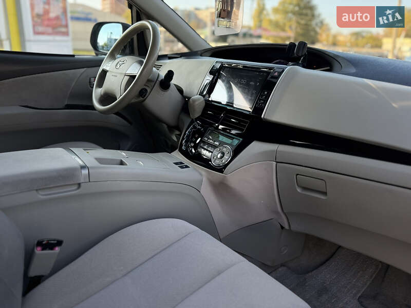 Мінівен Toyota Estima 2010 в Миколаєві