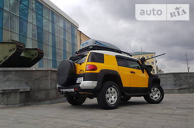 Позашляховик / Кросовер Toyota FJ Cruiser 2006 в Харкові