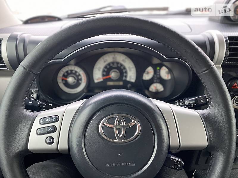 Універсал Toyota FJ Cruiser 2007 в Києві фото 14 Універсал Toyota FJ Cruiser 2007 в Києві
