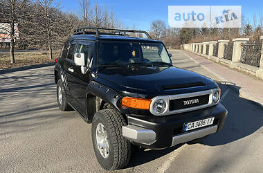 Внедорожник / Кроссовер Toyota FJ Cruiser 2010 в Умани