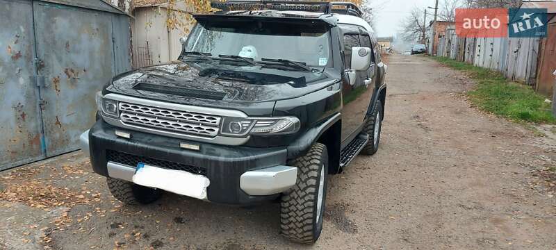 Внедорожник / Кроссовер Toyota FJ Cruiser 2007 в Черновцах