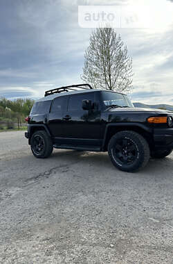 Внедорожник / Кроссовер Toyota FJ Cruiser 2008 в Косове