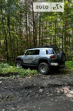 Внедорожник / Кроссовер Toyota FJ Cruiser 2008 в Рахове