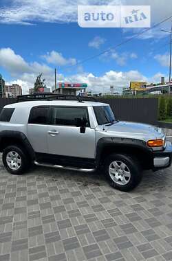 Позашляховик / Кросовер Toyota FJ Cruiser 2007 в Києві