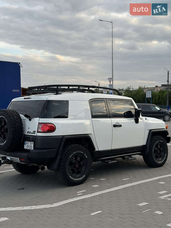 Позашляховик / Кросовер Toyota FJ Cruiser 2008 в Києві