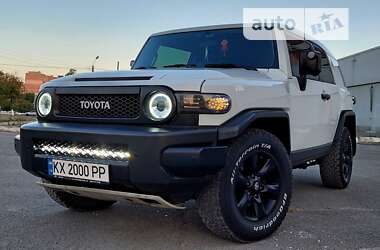 Позашляховик / Кросовер Toyota FJ Cruiser 2008 в Харкові