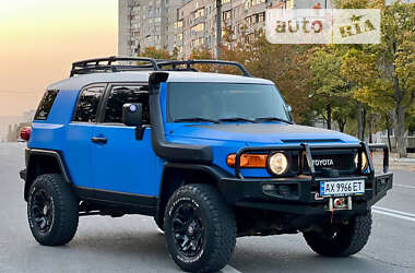 Позашляховик / Кросовер Toyota FJ Cruiser 2006 в Харкові