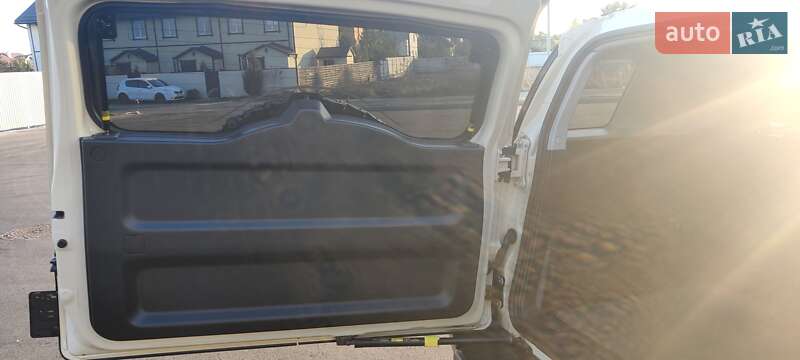 Внедорожник / Кроссовер Toyota FJ Cruiser 2010 в Киеве