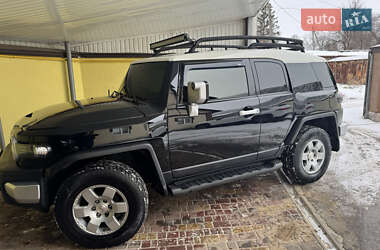 Внедорожник / Кроссовер Toyota FJ Cruiser 2007 в Лысянке