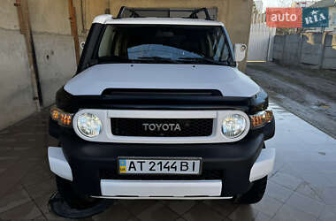 Позашляховик / Кросовер Toyota FJ Cruiser 2008 в Івано-Франківську