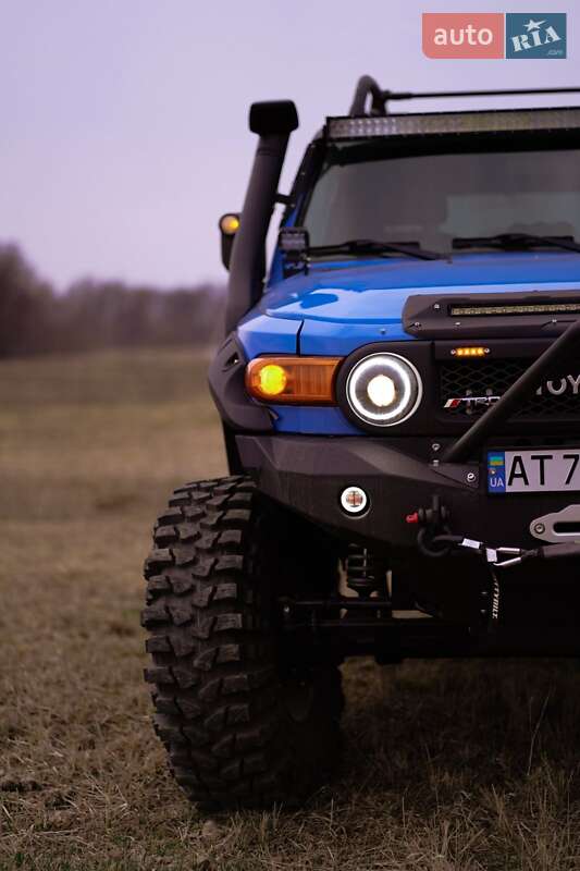 Позашляховик / Кросовер Toyota FJ Cruiser 2007 в Івано-Франківську фото 16 Позашляховик / Кросовер Toyota FJ Cruiser 2007 в Івано-Франківську