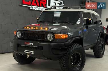 Позашляховик / Кросовер Toyota FJ Cruiser 2007 в 