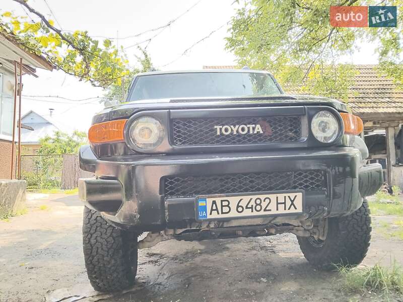 Позашляховик / Кросовер Toyota FJ Cruiser 2007 в Вінниці