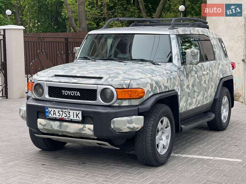Внедорожник / Кроссовер Toyota FJ Cruiser 2006 в Одессе