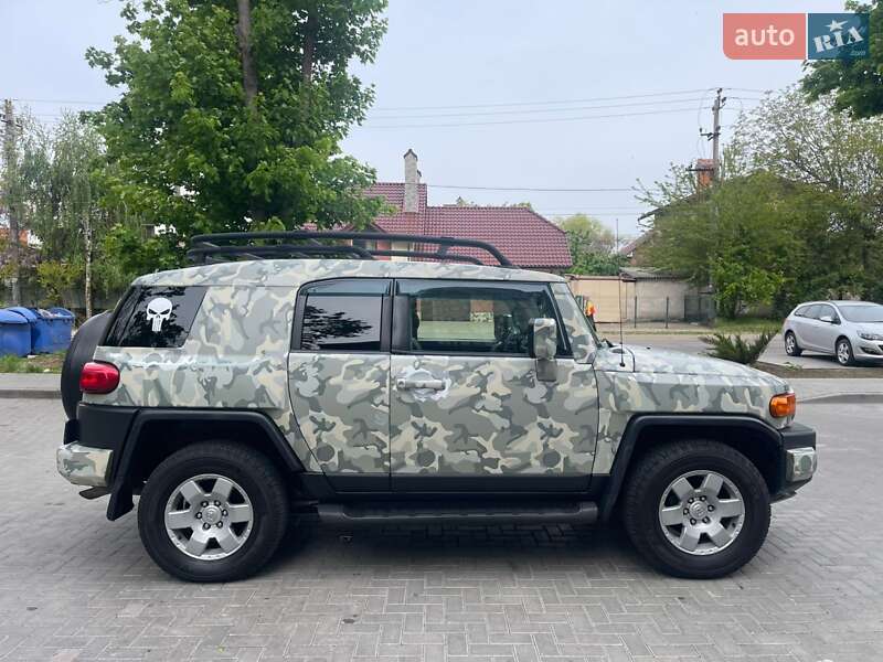 Внедорожник / Кроссовер Toyota FJ Cruiser 2006 в Одессе