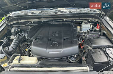 Позашляховик / Кросовер Toyota FJ Cruiser 2008 в 