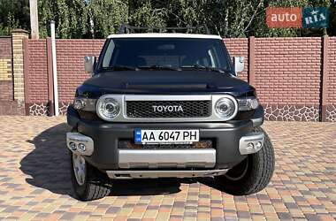 Позашляховик / Кросовер Toyota FJ Cruiser 2008 в Києві