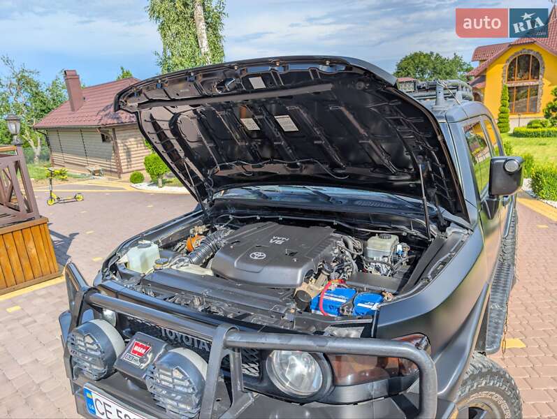Внедорожник / Кроссовер Toyota FJ Cruiser 2007 в Ивано-Франковске
