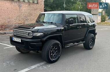 Позашляховик / Кросовер Toyota FJ Cruiser 2009 в Києві