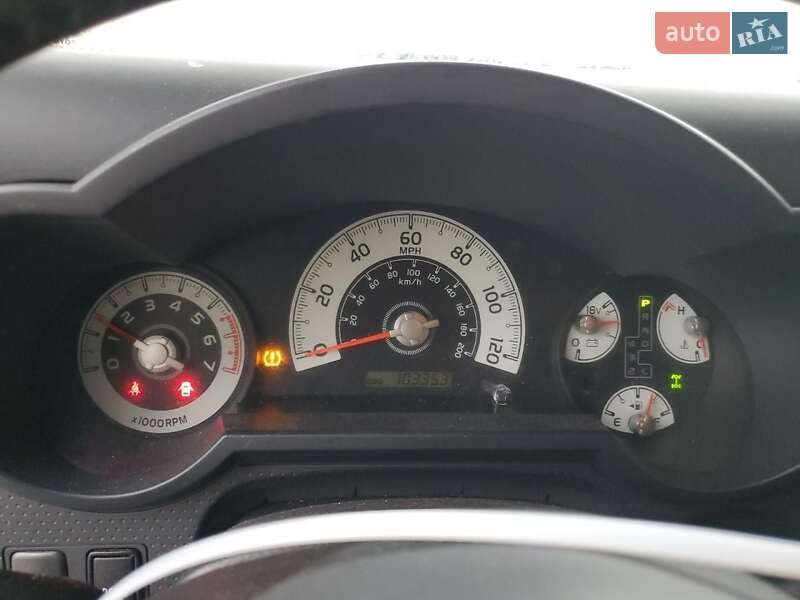 Позашляховик / Кросовер Toyota FJ Cruiser 2014 в Дніпрі