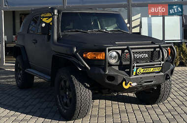 Позашляховик / Кросовер Toyota FJ Cruiser 2007 в Мукачевому