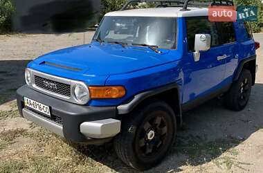 Позашляховик / Кросовер Toyota FJ Cruiser 2007 в Києві
