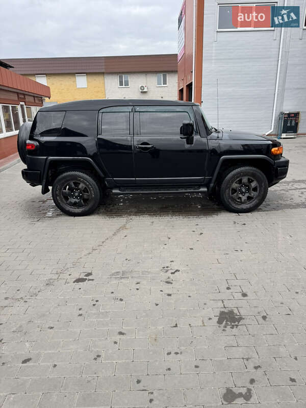 Внедорожник / Кроссовер Toyota FJ Cruiser 2008 в Сумах