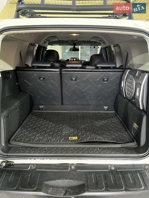 Внедорожник / Кроссовер Toyota FJ Cruiser 2008 в Краматорске фото 11 Внедорожник / Кроссовер Toyota FJ Cruiser 2008 в Краматорске