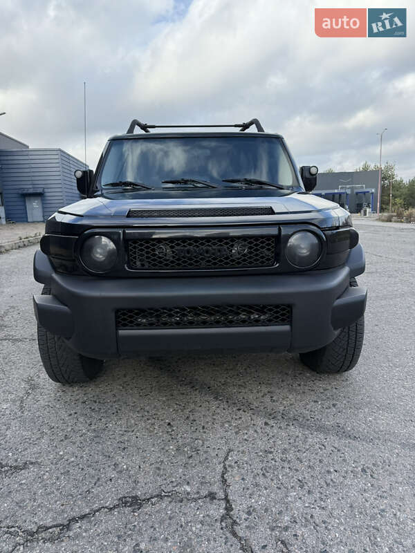 Внедорожник / Кроссовер Toyota FJ Cruiser 2007 в Харькове
