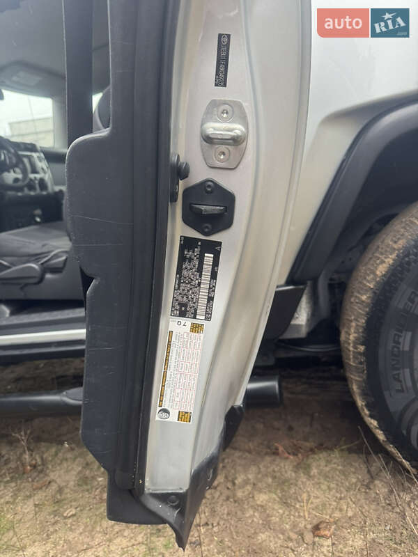 Внедорожник / Кроссовер Toyota FJ Cruiser 2008 в Киеве