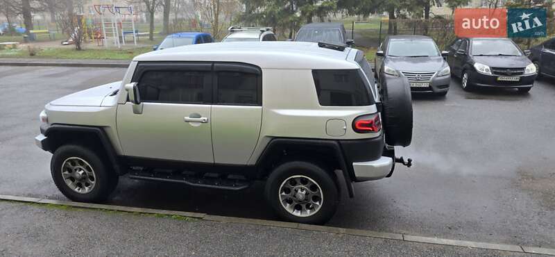 Позашляховик / Кросовер Toyota FJ Cruiser 2006 в Харкові