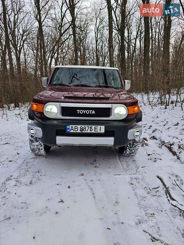 Позашляховик / Кросовер Toyota FJ Cruiser 2008 в Тульчині