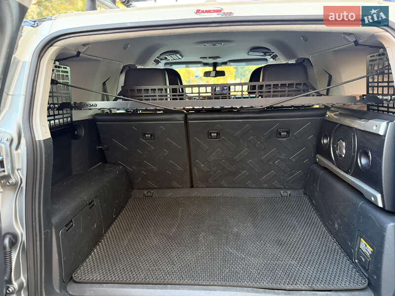 Внедорожник / Кроссовер Toyota FJ Cruiser 2012 в Одессе фото 13 Внедорожник / Кроссовер Toyota FJ Cruiser 2012 в Одессе