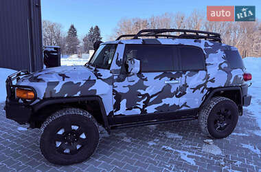 Внедорожник / Кроссовер Toyota FJ Cruiser 2007 в Ровно