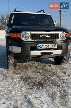 Позашляховик / Кросовер Toyota FJ Cruiser 2007 в Києві