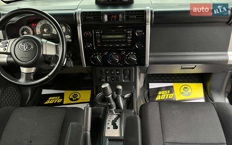 Внедорожник / Кроссовер Toyota FJ Cruiser 2007 в Мукачево