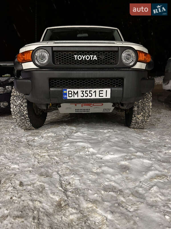 Внедорожник / Кроссовер Toyota FJ Cruiser 2008 в Шостке