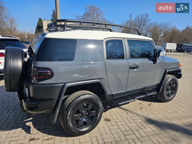 Внедорожник / Кроссовер Toyota FJ Cruiser 2007 в Тернополе