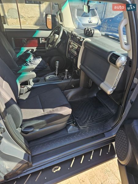 Внедорожник / Кроссовер Toyota FJ Cruiser 2007 в Тернополе