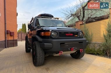 Внедорожник / Кроссовер Toyota FJ Cruiser 2012 в Киеве