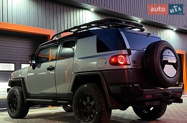 Внедорожник / Кроссовер Toyota FJ Cruiser 2012 в Одессе