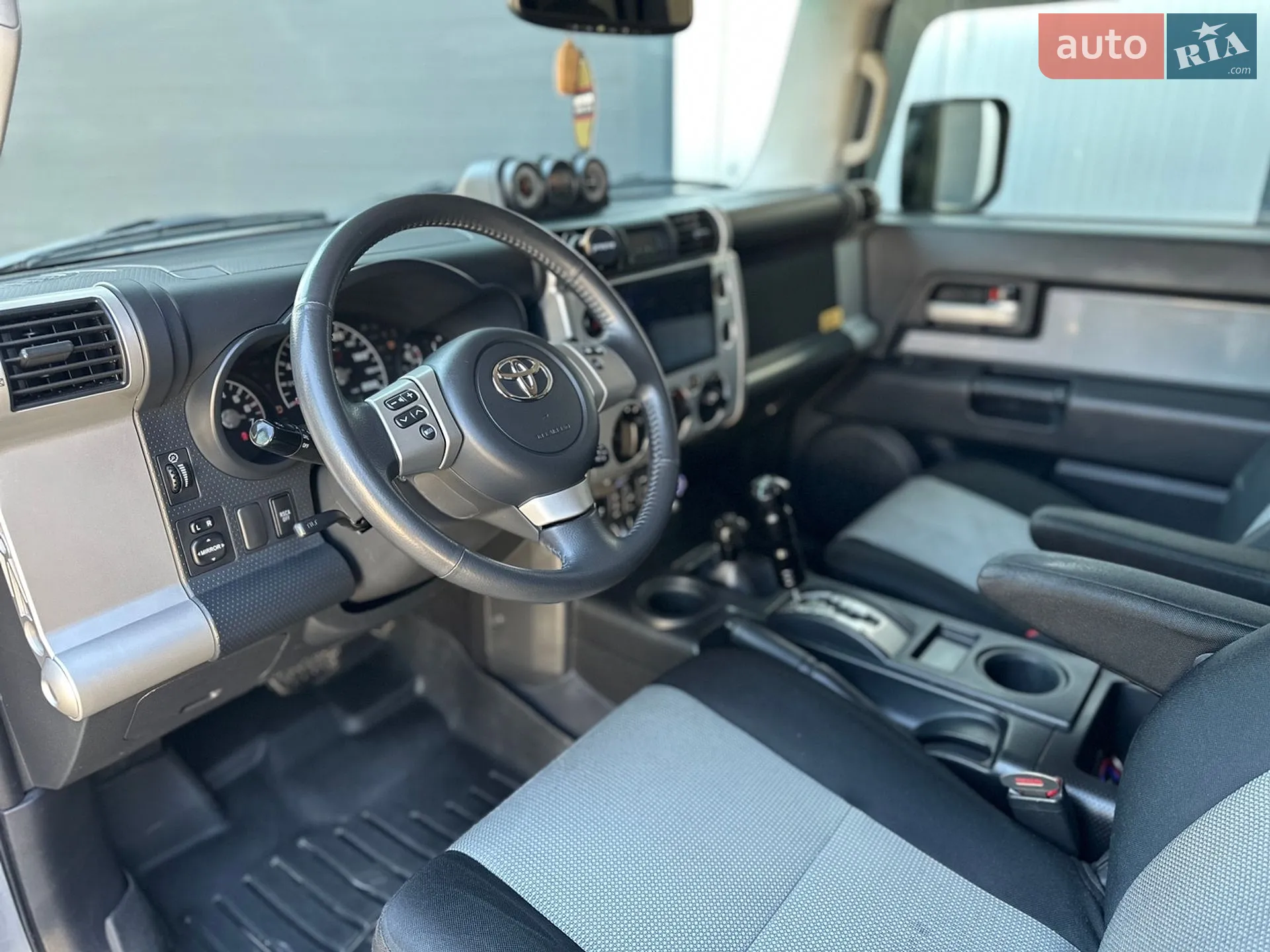 2013 Toyota FJ Cruiser - мініатюра 37