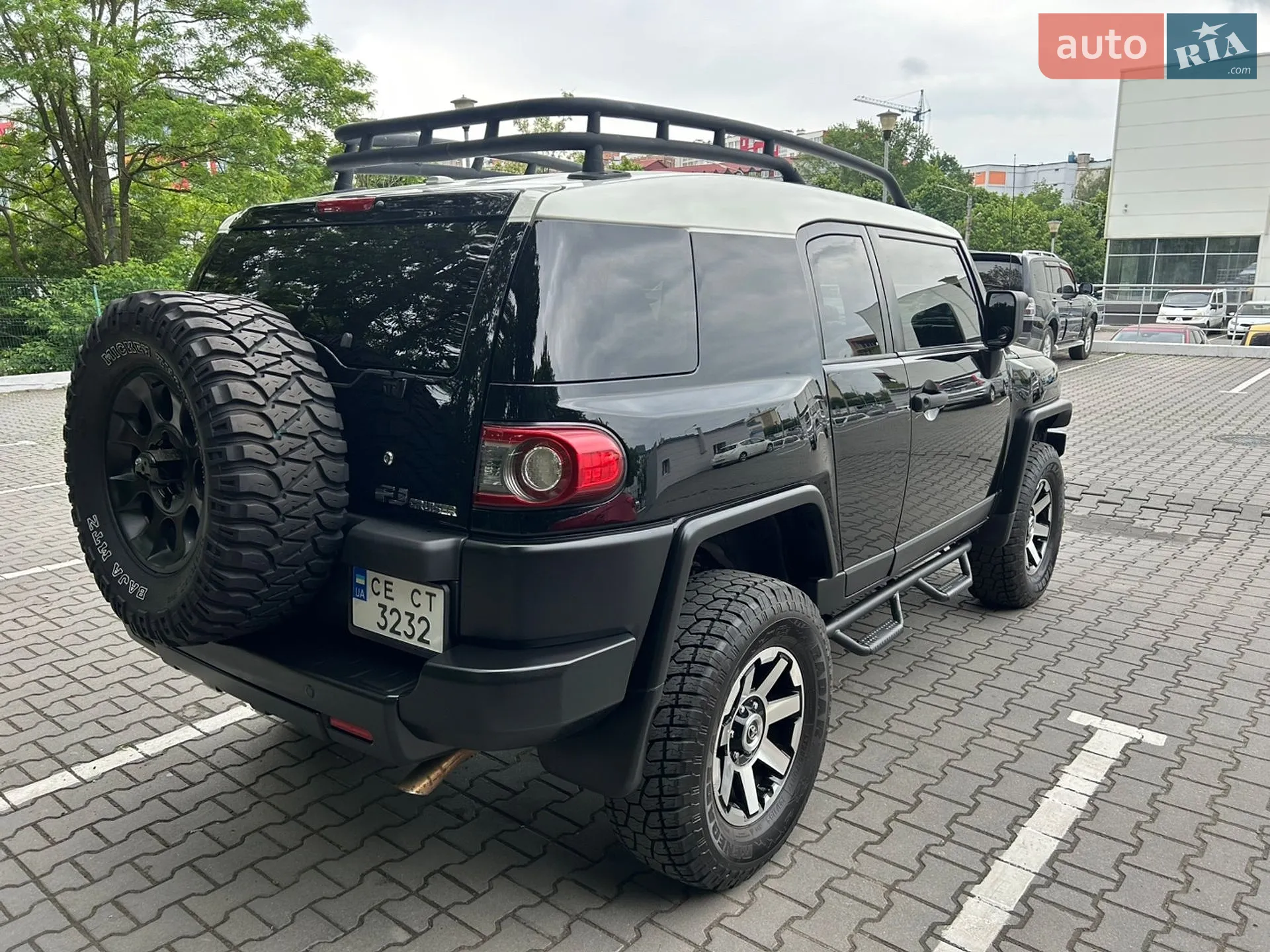 2011 Toyota FJ Cruiser - мініатюра 32