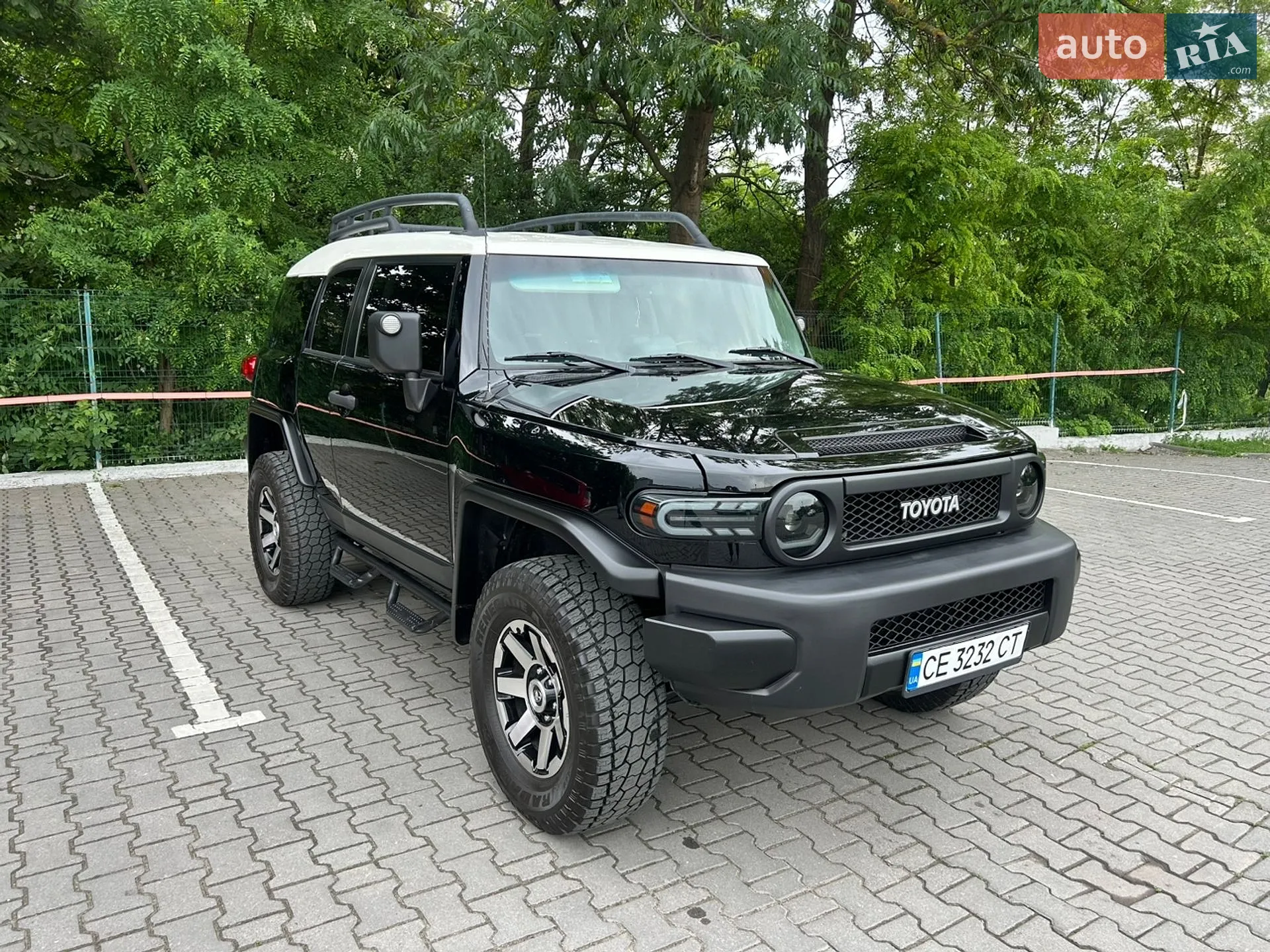 2011 Toyota FJ Cruiser - мініатюра 44