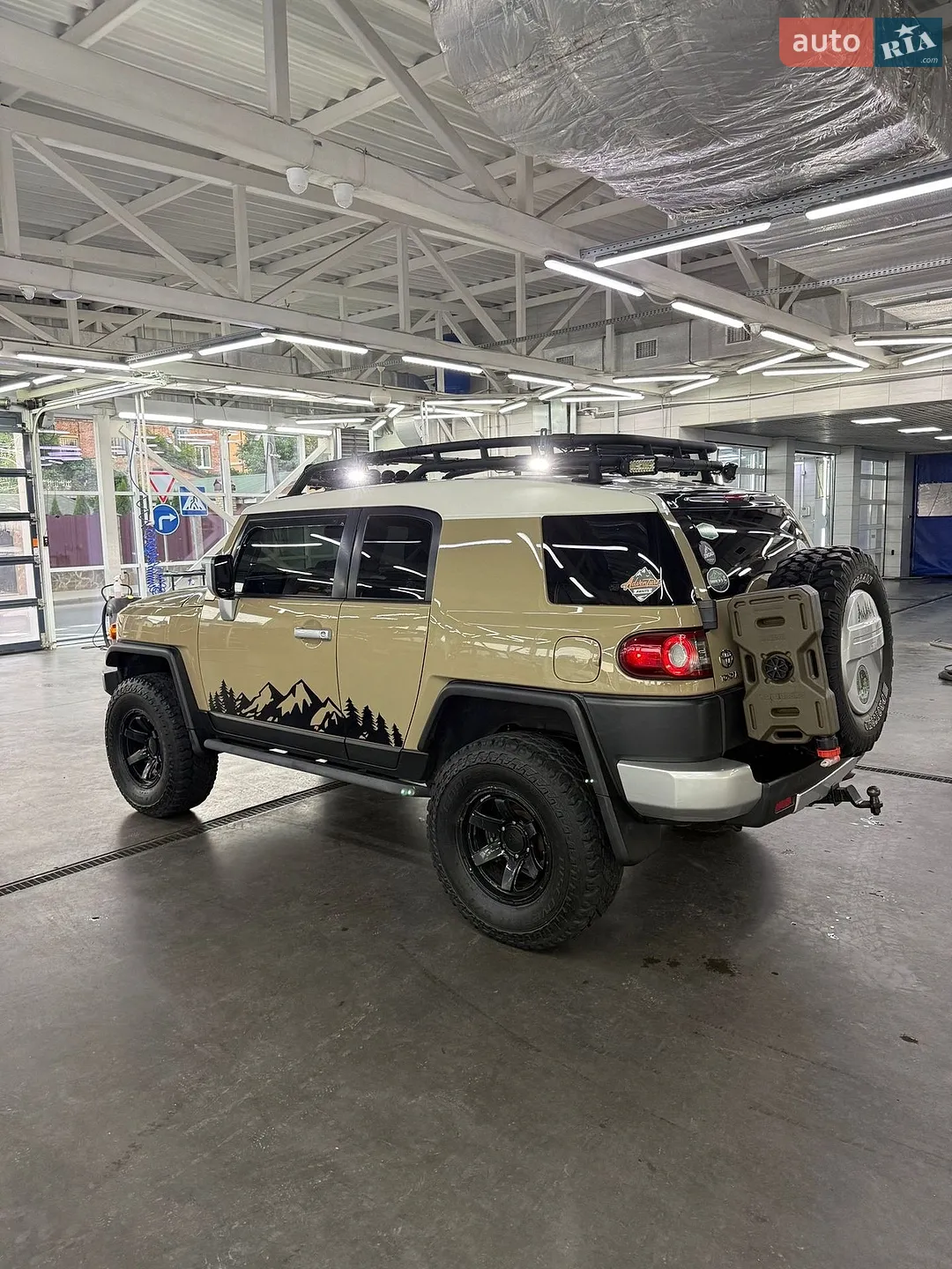 2012 Toyota FJ Cruiser - мініатюра 38