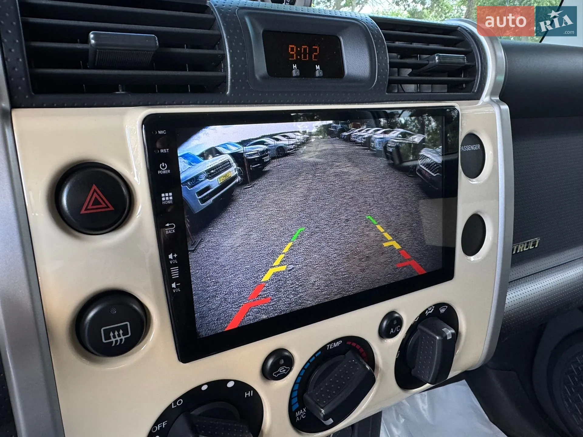 2010 Toyota FJ Cruiser - мініатюра 35