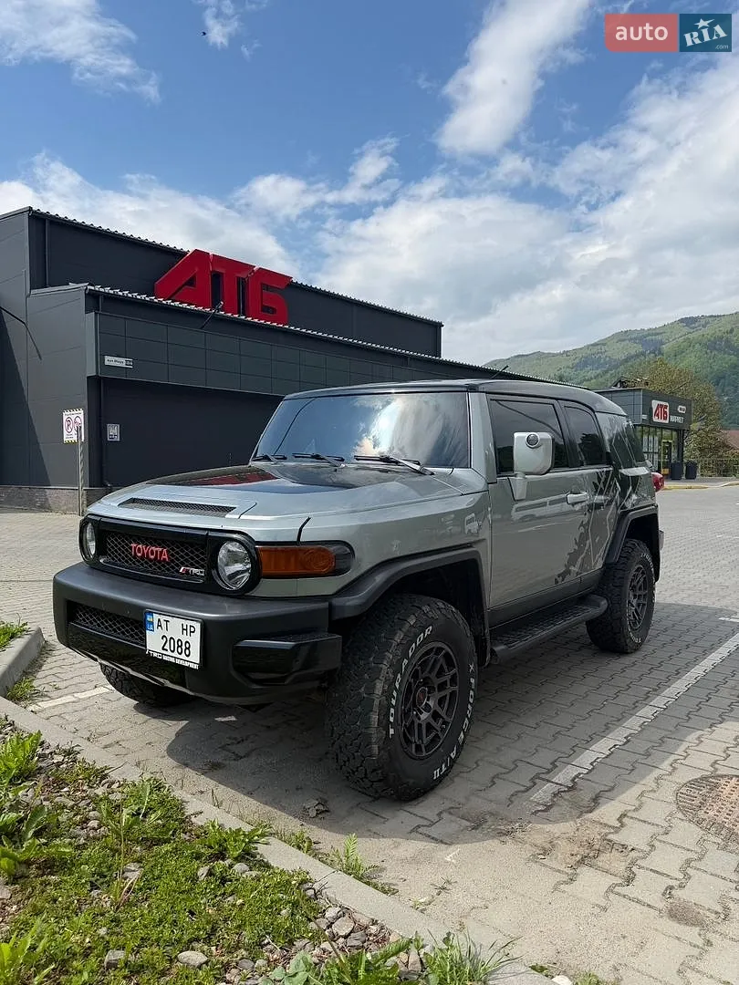 2012 Toyota FJ Cruiser - мініатюра 5