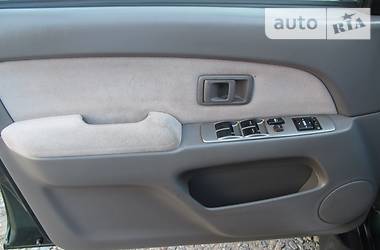 Внедорожник / Кроссовер Toyota Fortuner 2001 в 